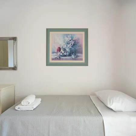 Vila Maria Paros Molos (Paros)