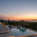 Maria Paros Molos (Paros)
