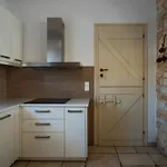 Maria Paros Vila *